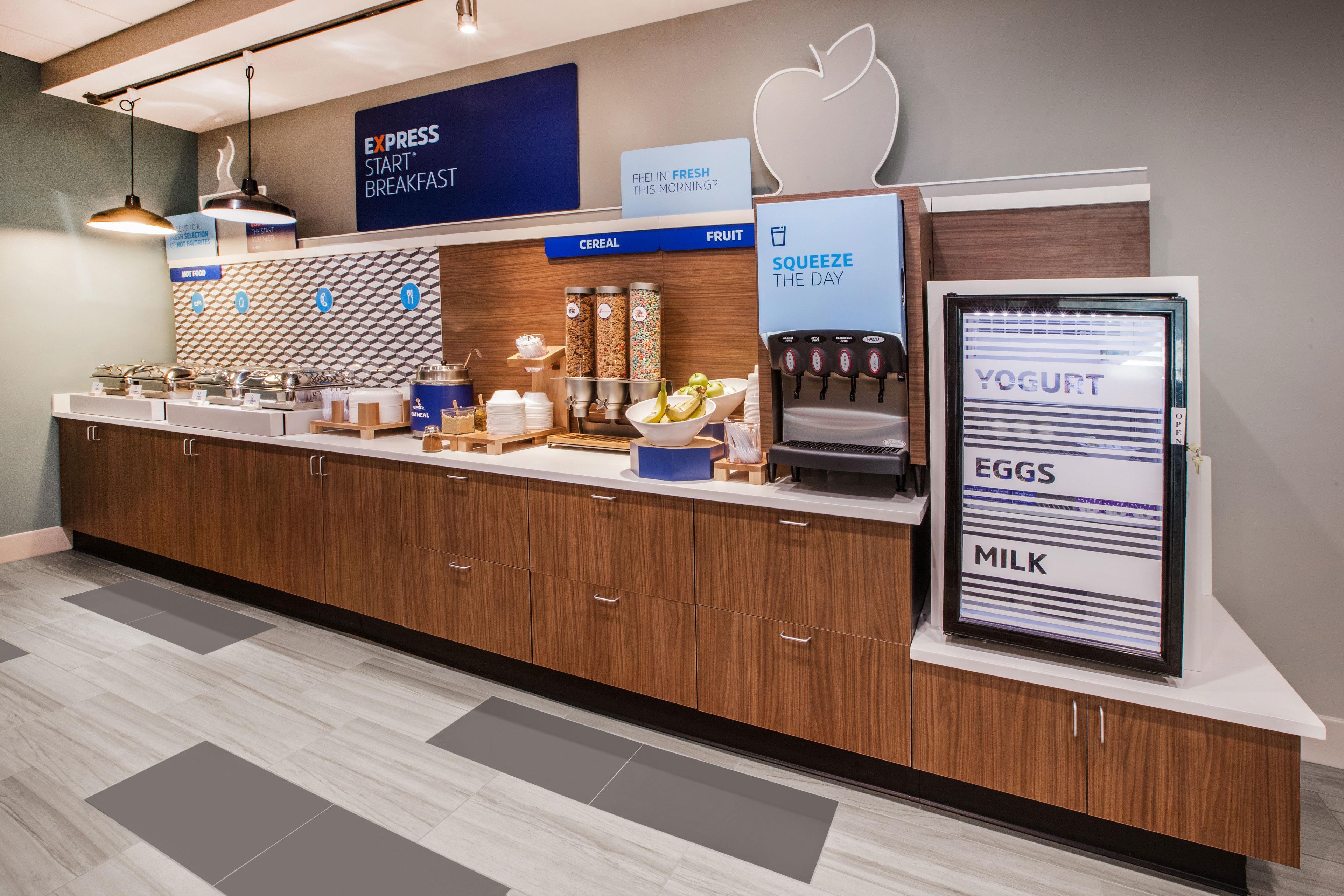 Holiday Inn Express And Suites Madison Central By Ihg Zewnętrze zdjęcie