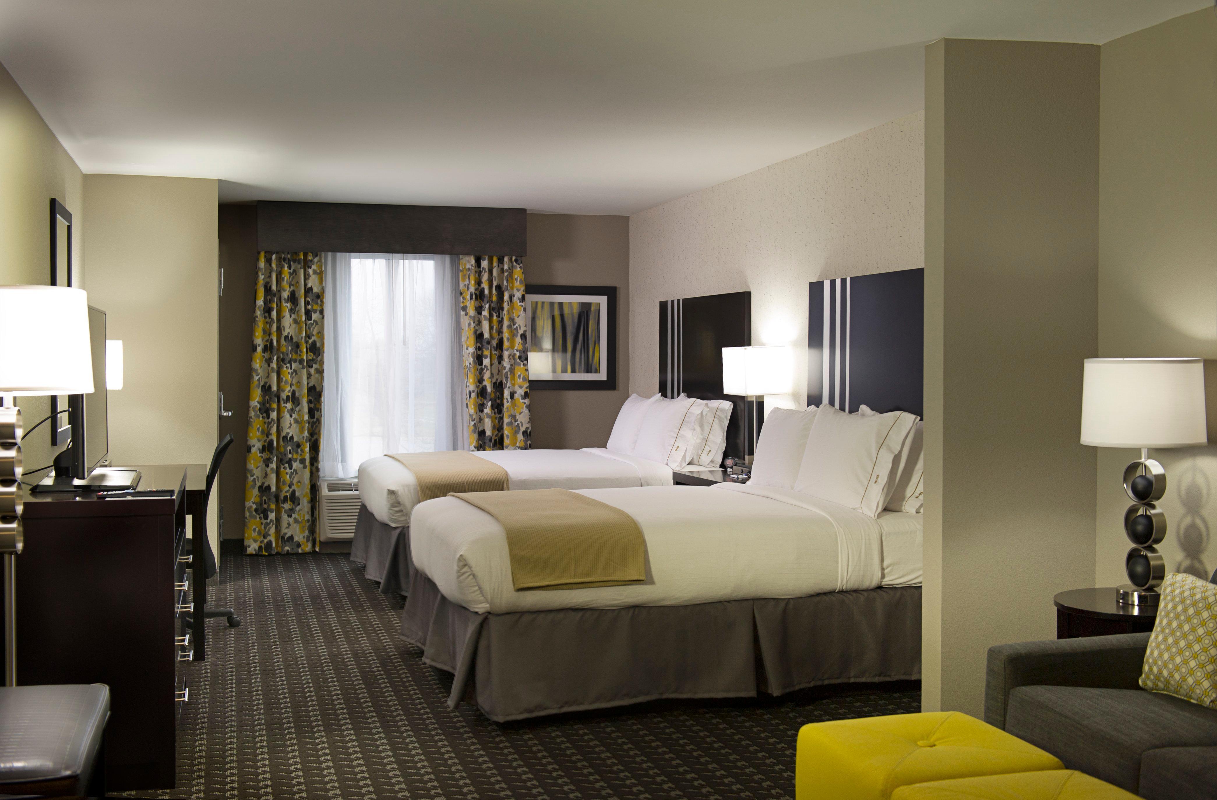 Holiday Inn Express And Suites Madison Central By Ihg Zewnętrze zdjęcie
