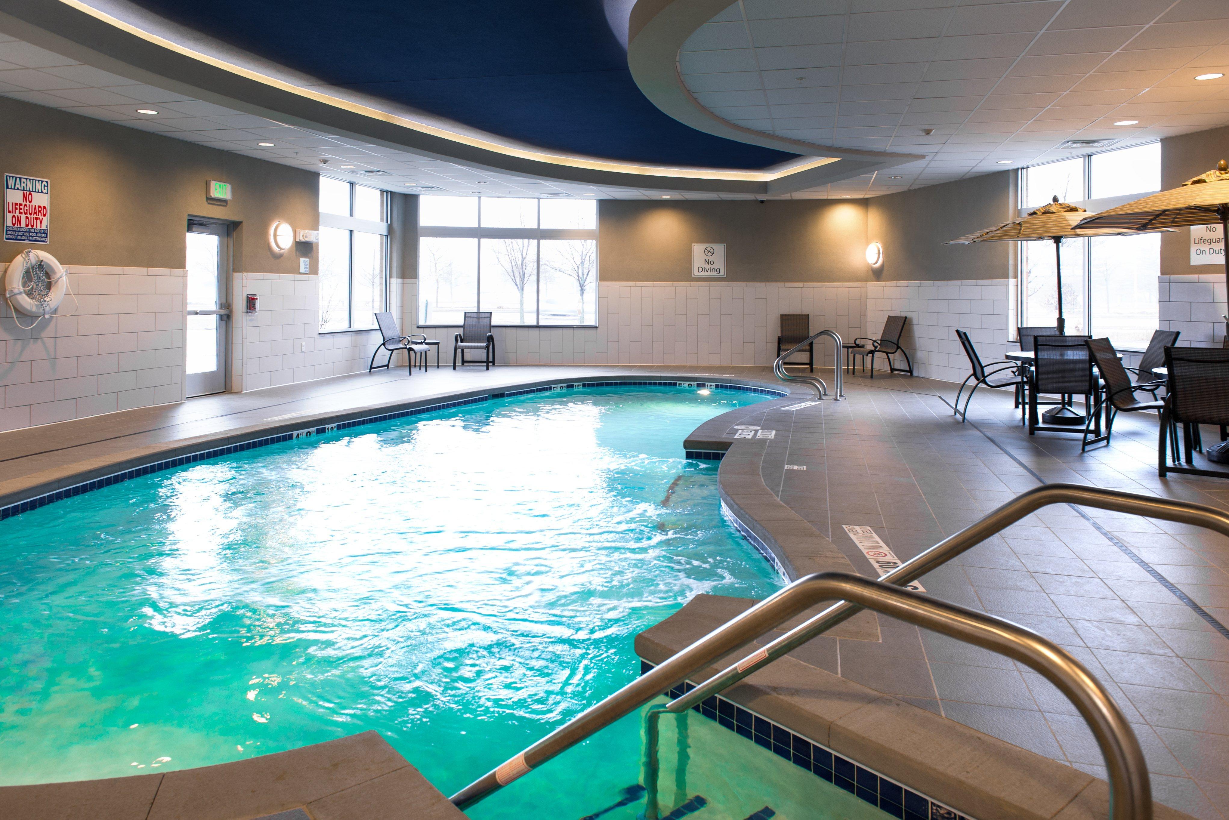 Holiday Inn Express And Suites Madison Central By Ihg Zewnętrze zdjęcie