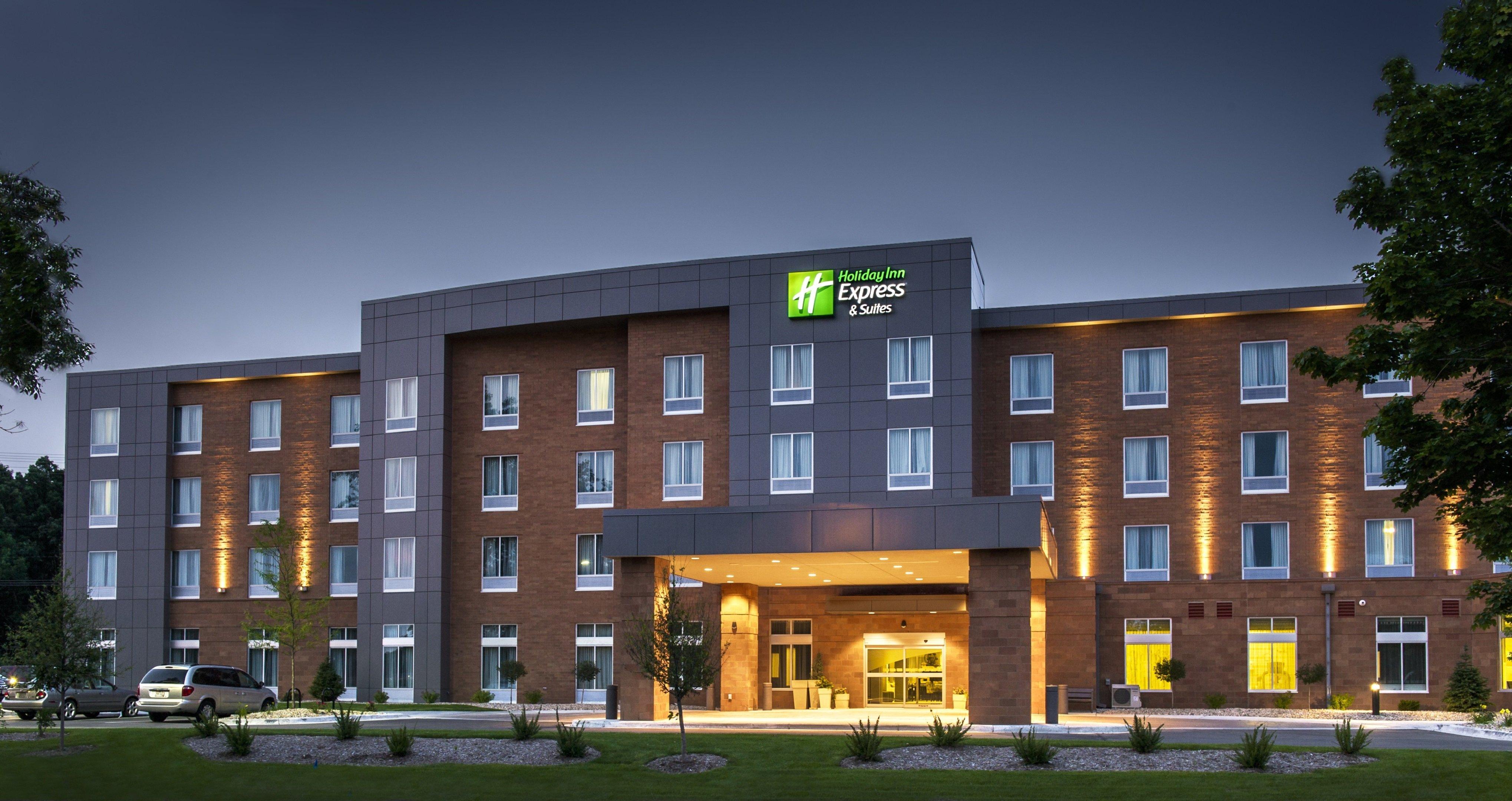 Holiday Inn Express And Suites Madison Central By Ihg Zewnętrze zdjęcie