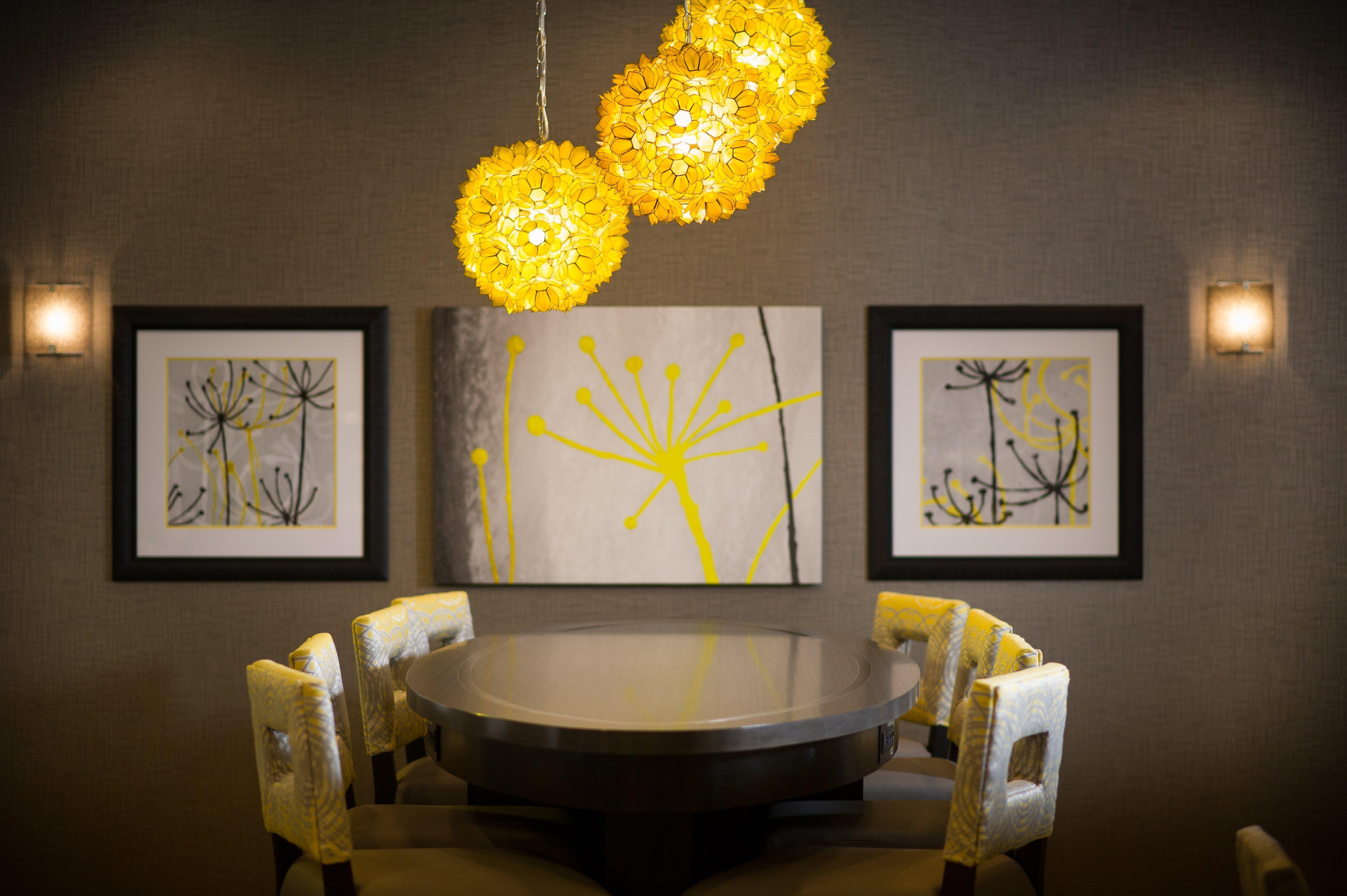 Holiday Inn Express And Suites Madison Central By Ihg Zewnętrze zdjęcie