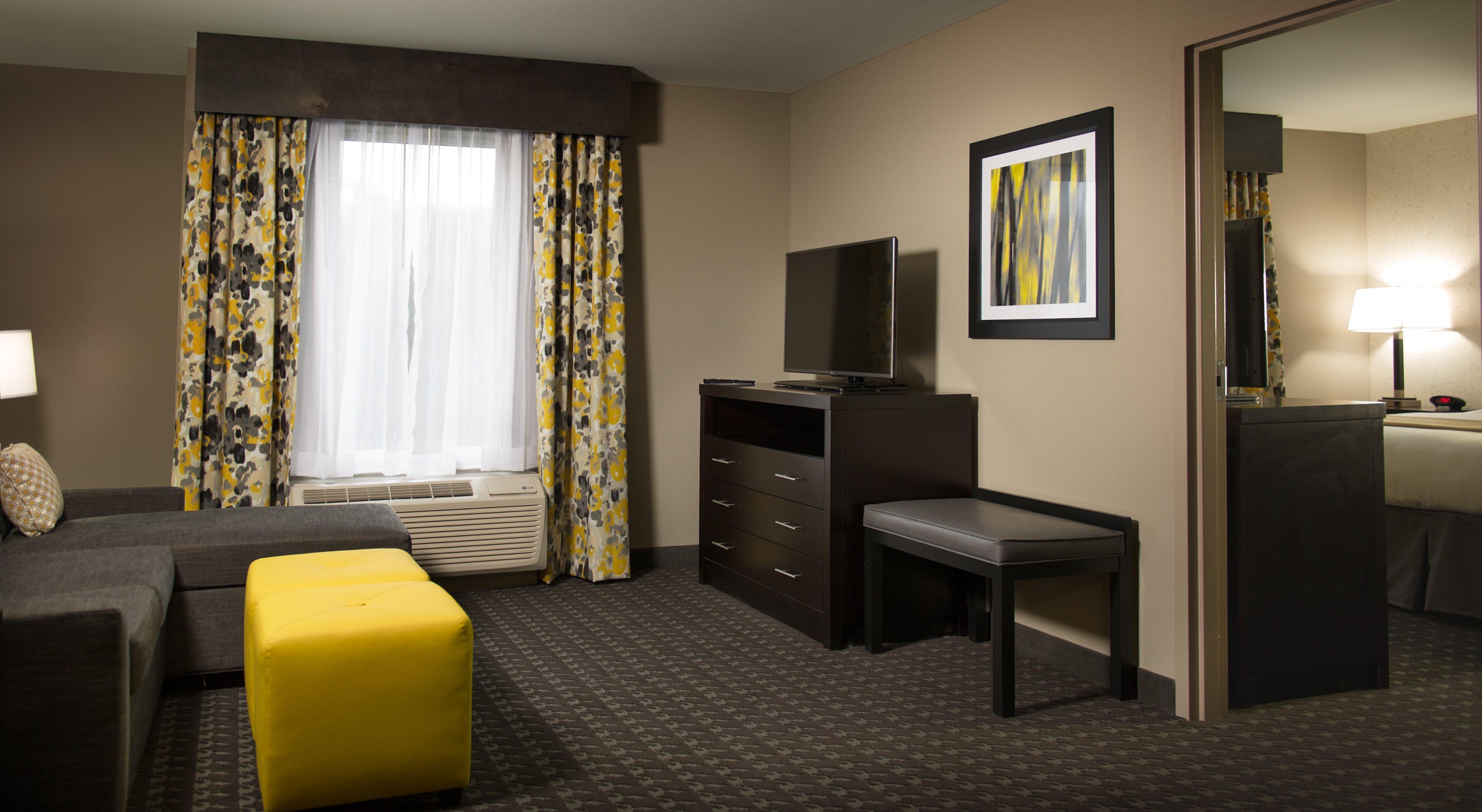 Holiday Inn Express And Suites Madison Central By Ihg Zewnętrze zdjęcie