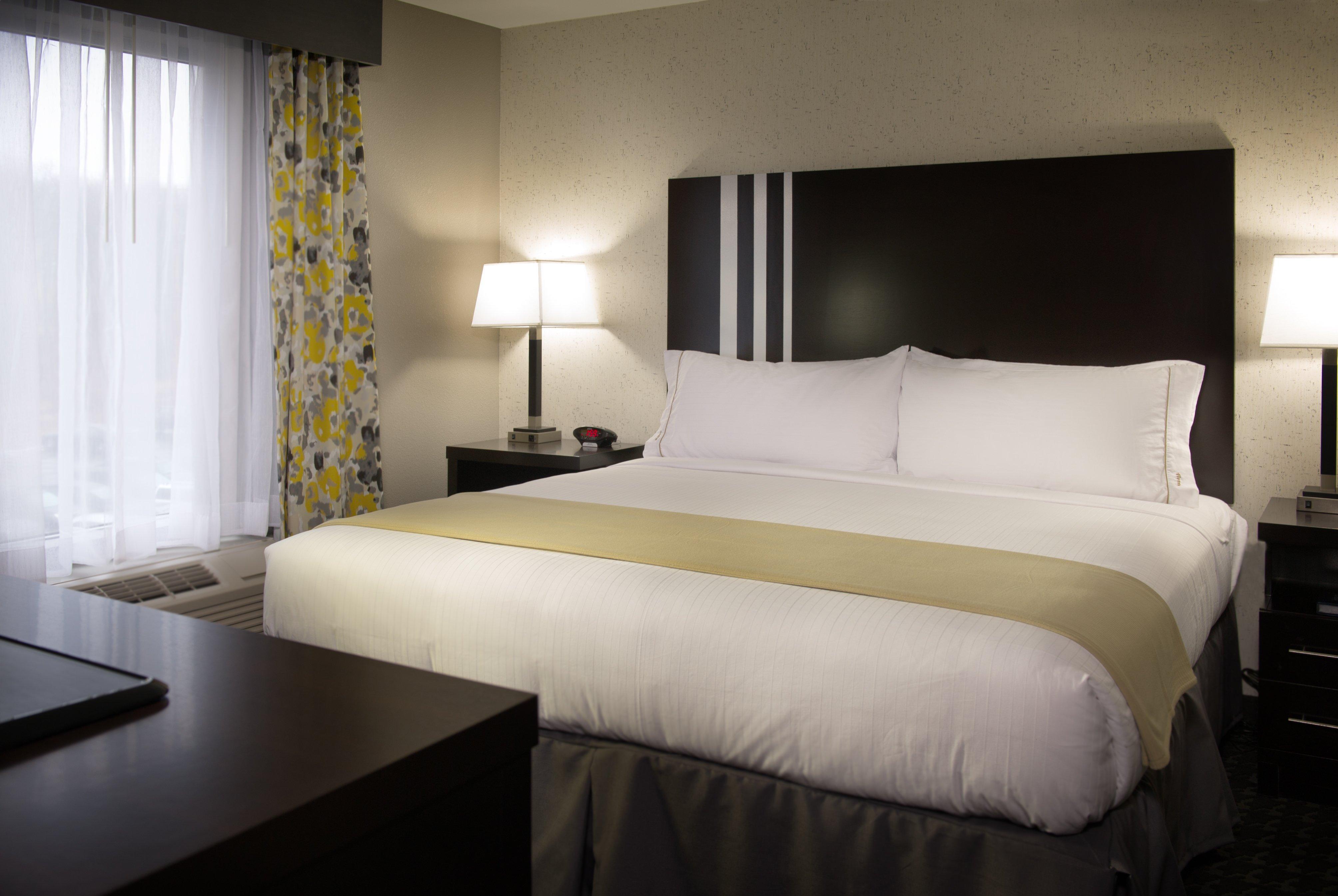 Holiday Inn Express And Suites Madison Central By Ihg Zewnętrze zdjęcie